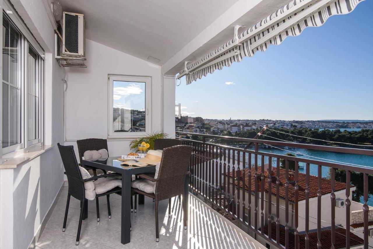 Apartment Kristina Τρογκίρ Εξωτερικό φωτογραφία